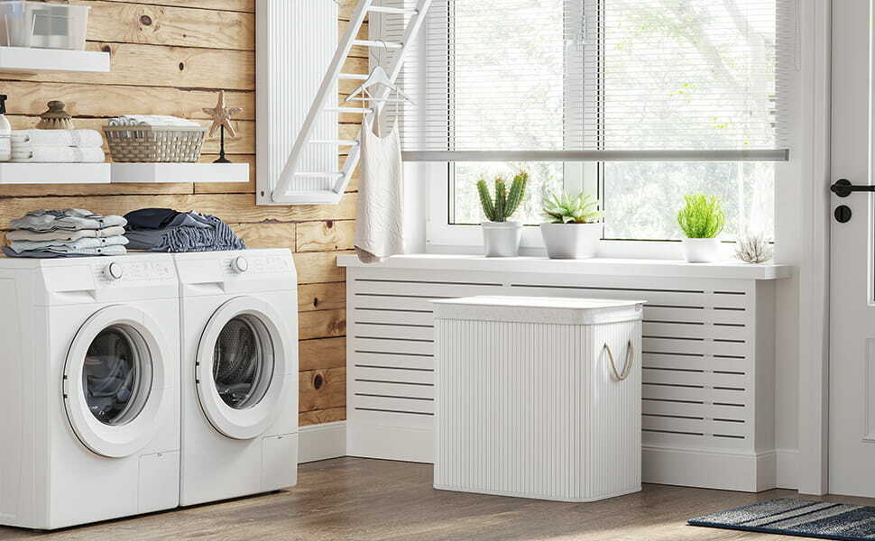 SONGMICS Cos de rufe din bambus, pliabil, cu captuseala detasabila lavabila, 3 compartimente, 150L, 60x40x62cm, alb