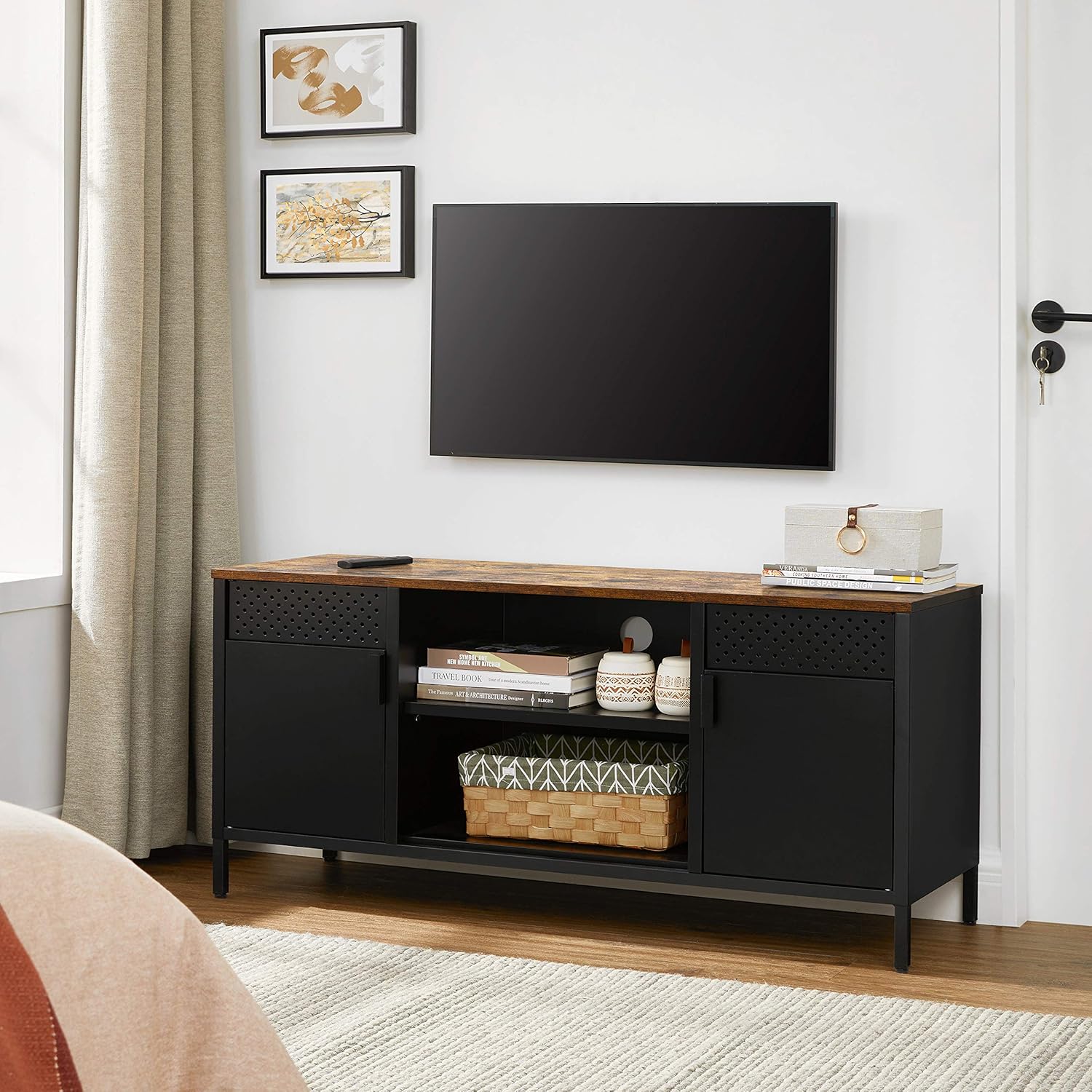 SONGMICS Comoda TV 120x40x55 cm, 3 rafturi reglabile, 2 usi, stil vintage, PAL si otel, maro-negru mat