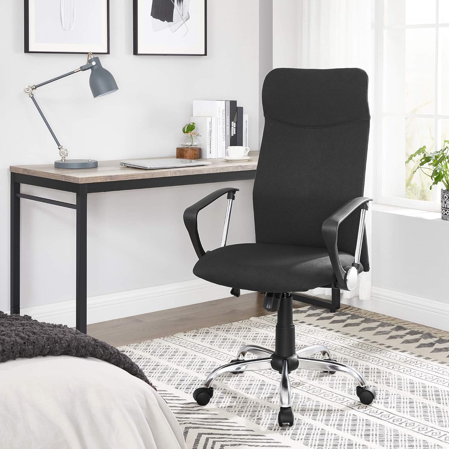 SONGMICS Scaun de birou ergonomic pentru sala de sedinte, pivotant, capitonat, inaltime reglabila si rabatabil, negru - 8