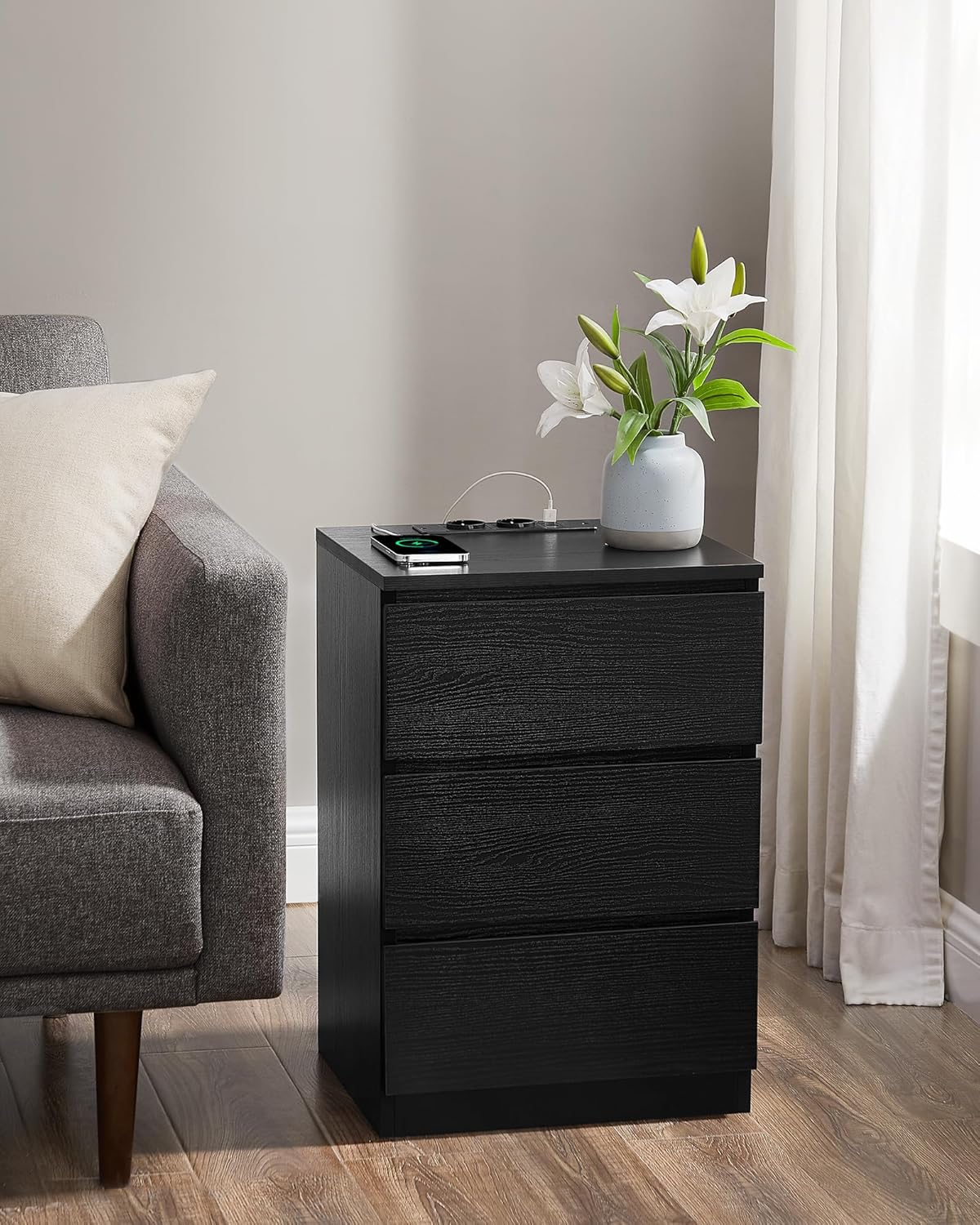 VASAGLE Set de 2 noptiere, cu sertare, 2 prize si 2 USB, 35x40x59 cm, negru