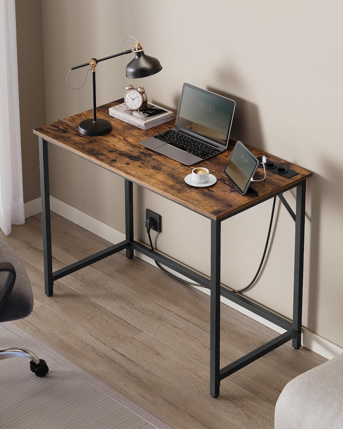 VASAGLE Birou cu iluminare LED, priza incorporata, 2 USB, 50x100x76 cm, maro rustic