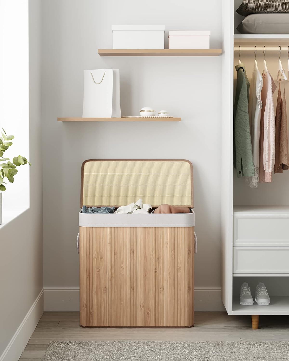 SONGMICS Cos de rufe din bambus, pliabil, cu captuseala detasabila lavabila, 3 compartimente, 150L, 60x40x60cm, natural