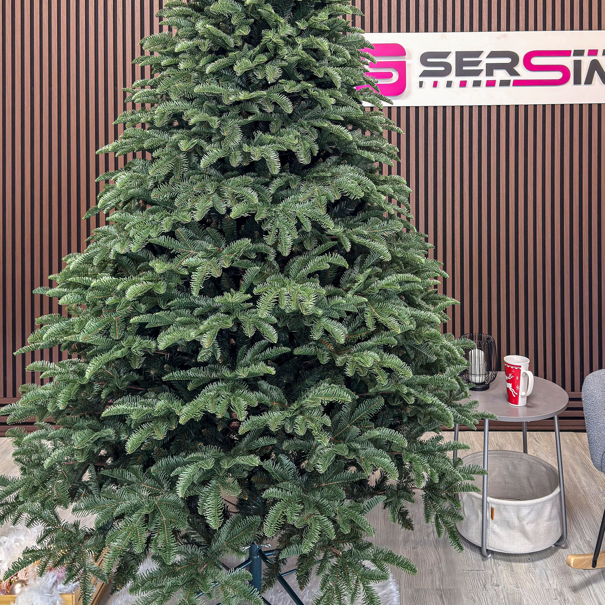 Brad artificial Christmas Deluxe by Sersimo, Alaska, verde, mix 2D+3D, 250 cm