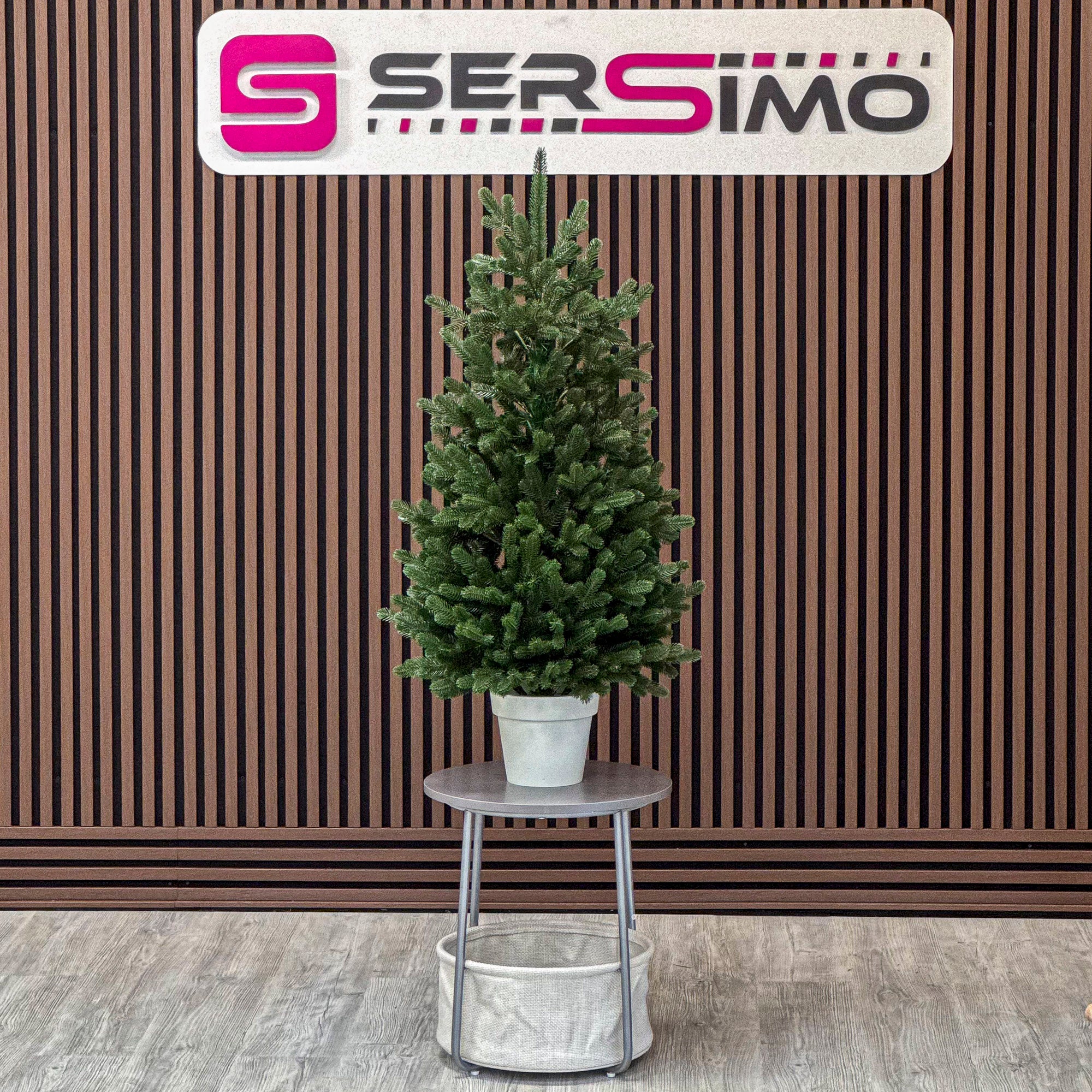 Brad artificial Christmas Deluxe by Sersimo, Viena Elite verde in ghiveci, 3D, 110 cm