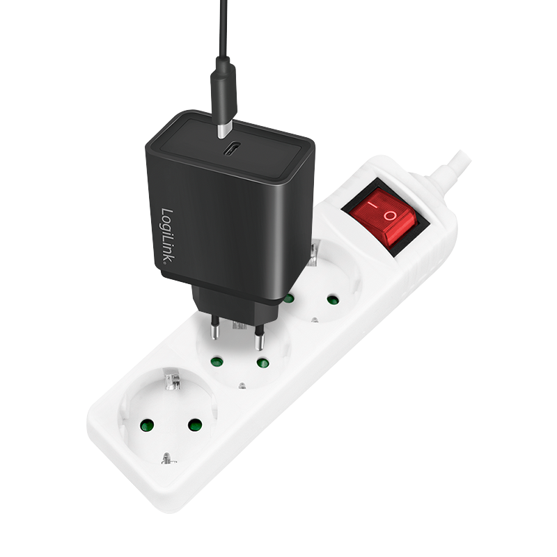 PRELUNGITOR LOGILINK, Schuko x 3, cablu 3G 1.5mm2, 230 V/16 A, 50 Hz, max. 3500 W, buton intrerupator iluminat, IP20, 1.4m, alb, "LPS206"