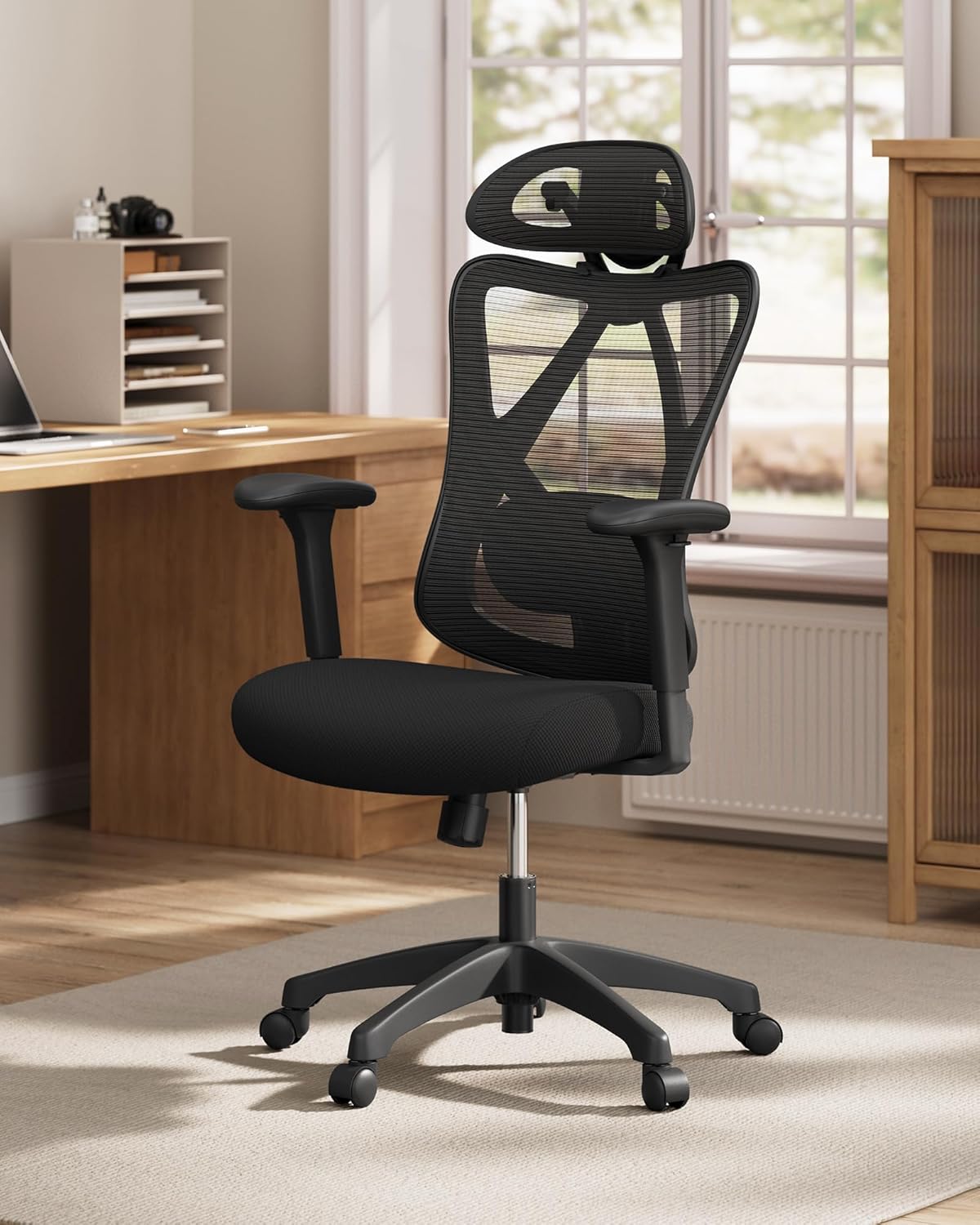 SONGMICS Scaun de birou ergonomic reglabil cu suport lombar si tetiera, maxim 120 kg, 70x70x125 cm, negru