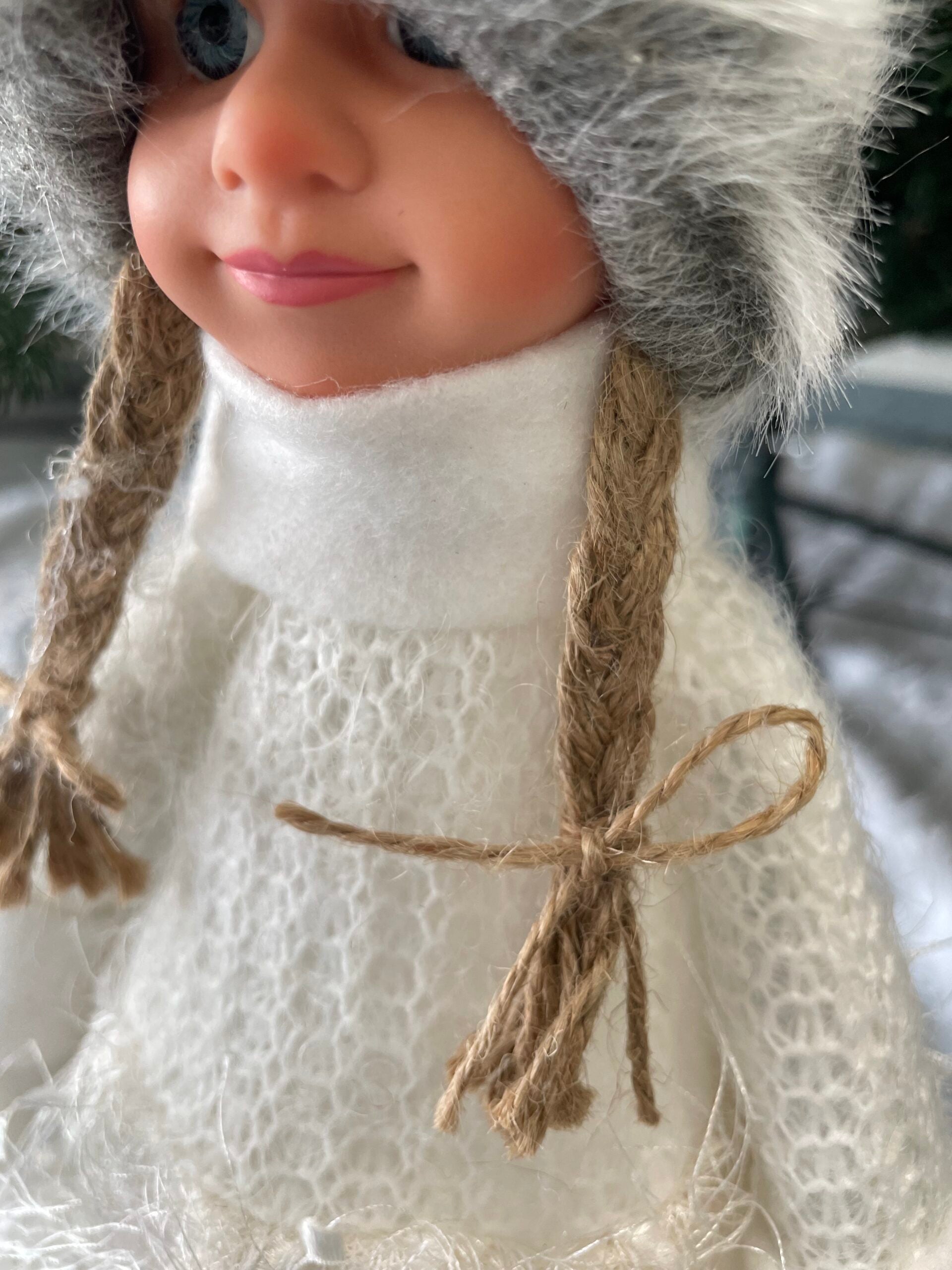 Figurina Craciun, Papusa cu impletituri, inaltime 56cm