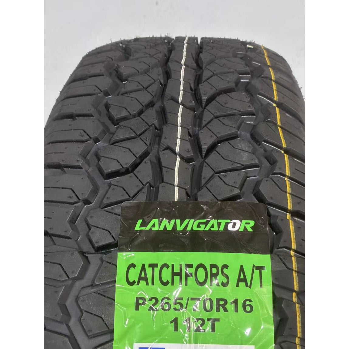 Anvelopa All Terrain LANVIGATOR CATCHFORS A/T P265/70R16 112T, Aderenta, Rezistenta si Control pe Drum si Off-Road