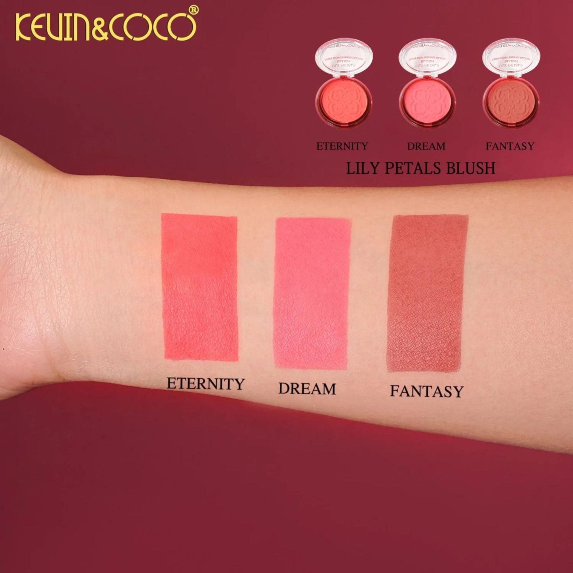 Blush Compact KEVIN & COCO Lily Petals, Model Dream, 9.3 g, Finish Natural, Efect Proaspat si Luminos, 7.5 x 7.5 x 2.1 cm, Roz Pudrat