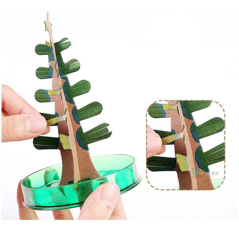 Brad Copac de Hartie Infloritor pe Apa, Jucarie Brad Magic Infloritor de Craciun, Crestere Lenta in 8-24 h, Decoratiune de Craciun, 16.5 x 9.5 x 9.5 cm, Alb