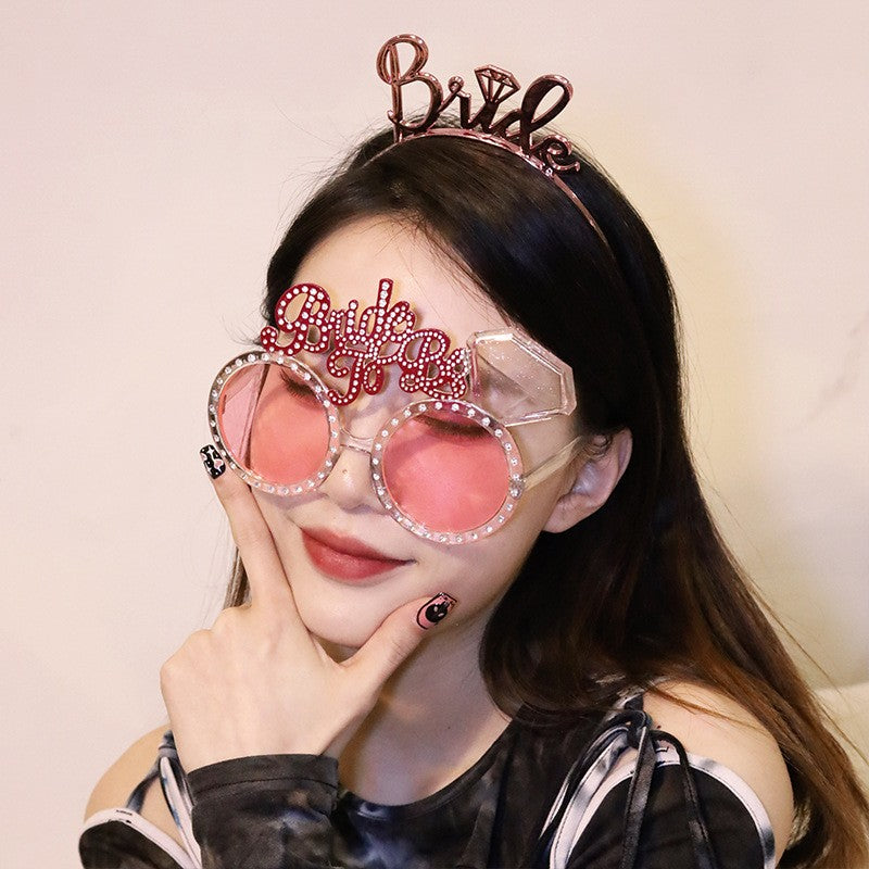 Ochelarii Decorativi, Tema Nunta, Model Bride to Be, din Plastic, Roz