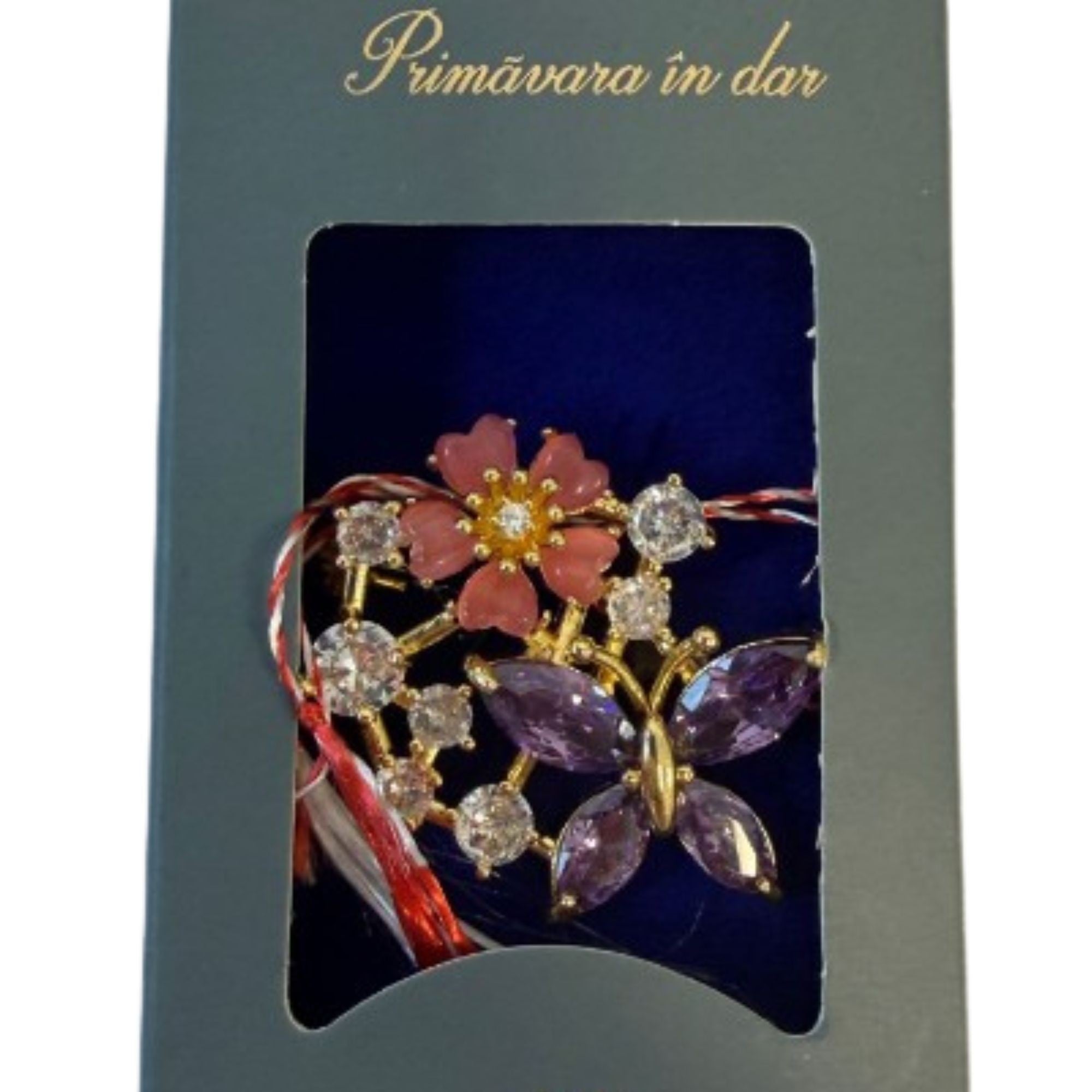 Martisor cu Brosa Placata cu Aur 24K, Ambalaj Carton cu Design, Material Metal, Model Fluture, Dimensiune Brosa 2.5-3cm, Auriu/Mov