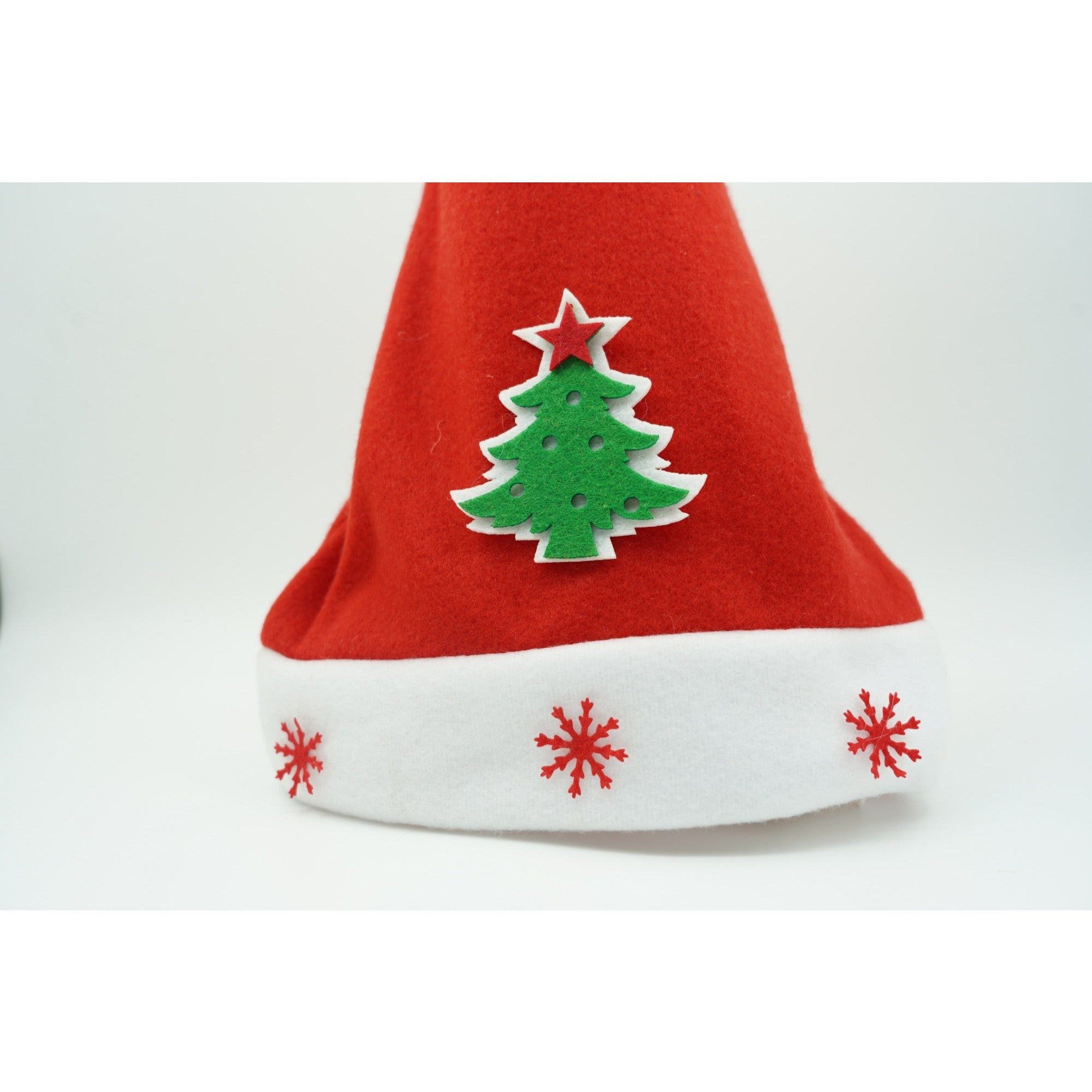 Caciulita de Mos Craciun,cu model de Brad si ornament fulg de nea, rosie, marime universala, material textil