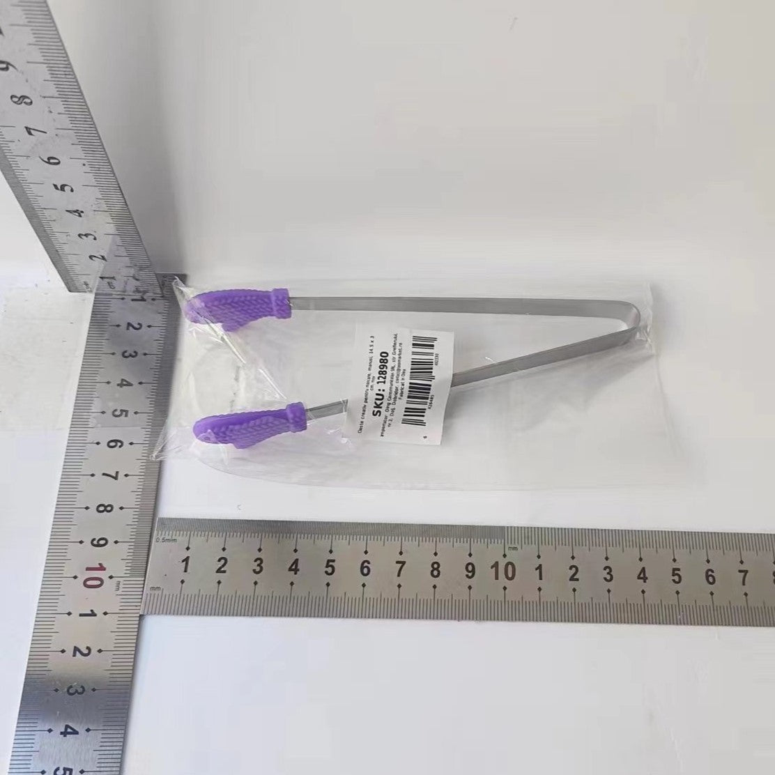 Cleste Creativ pentru Mancare, Model Manusi din Silicon, 14.5x3 cm, Rezistent la Temperaturi Inalte si Coroziune, Mov