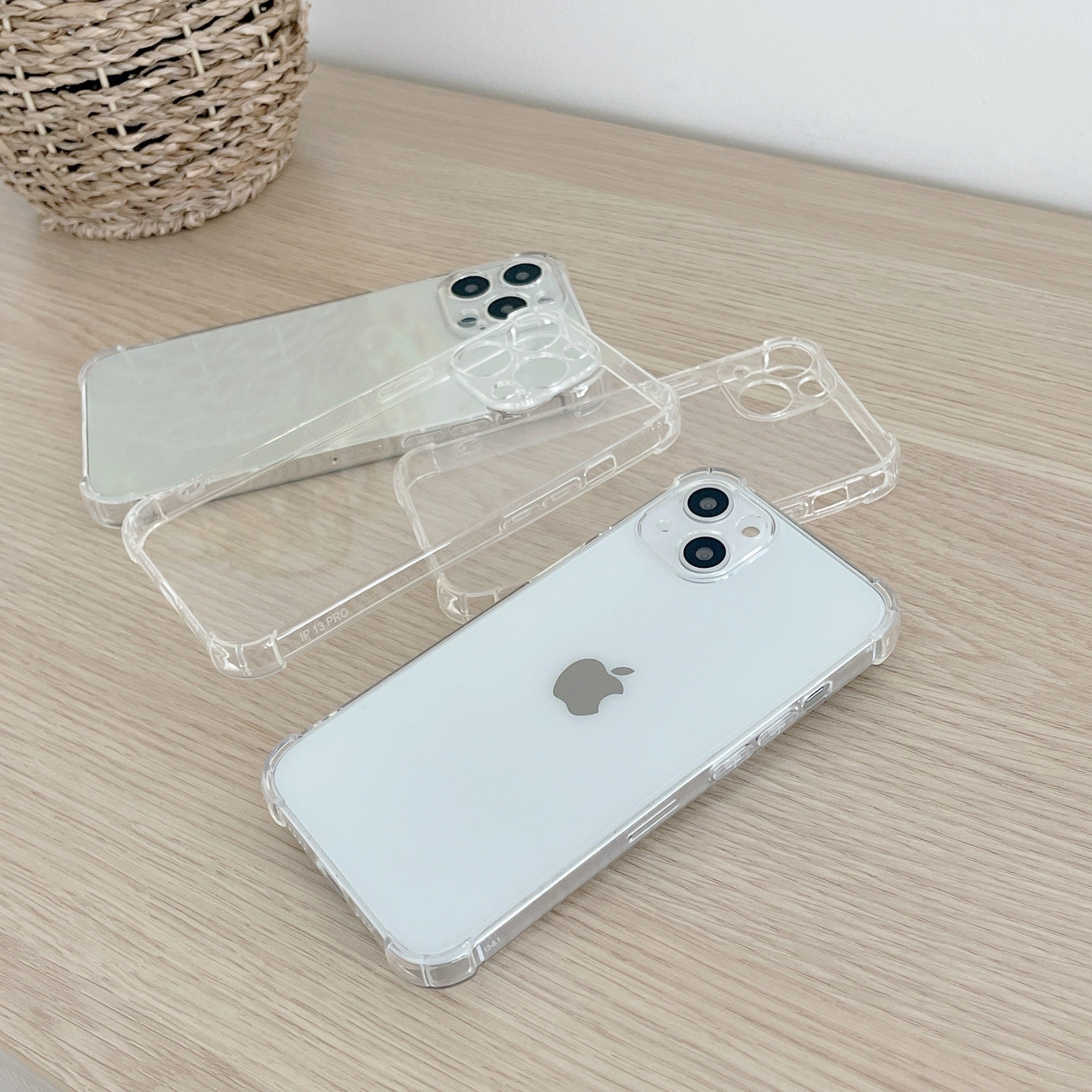 Husa de protectie compatibila cu Apple iPhone 13 Mini Tpu Antisoc 1.5 mm Transparent