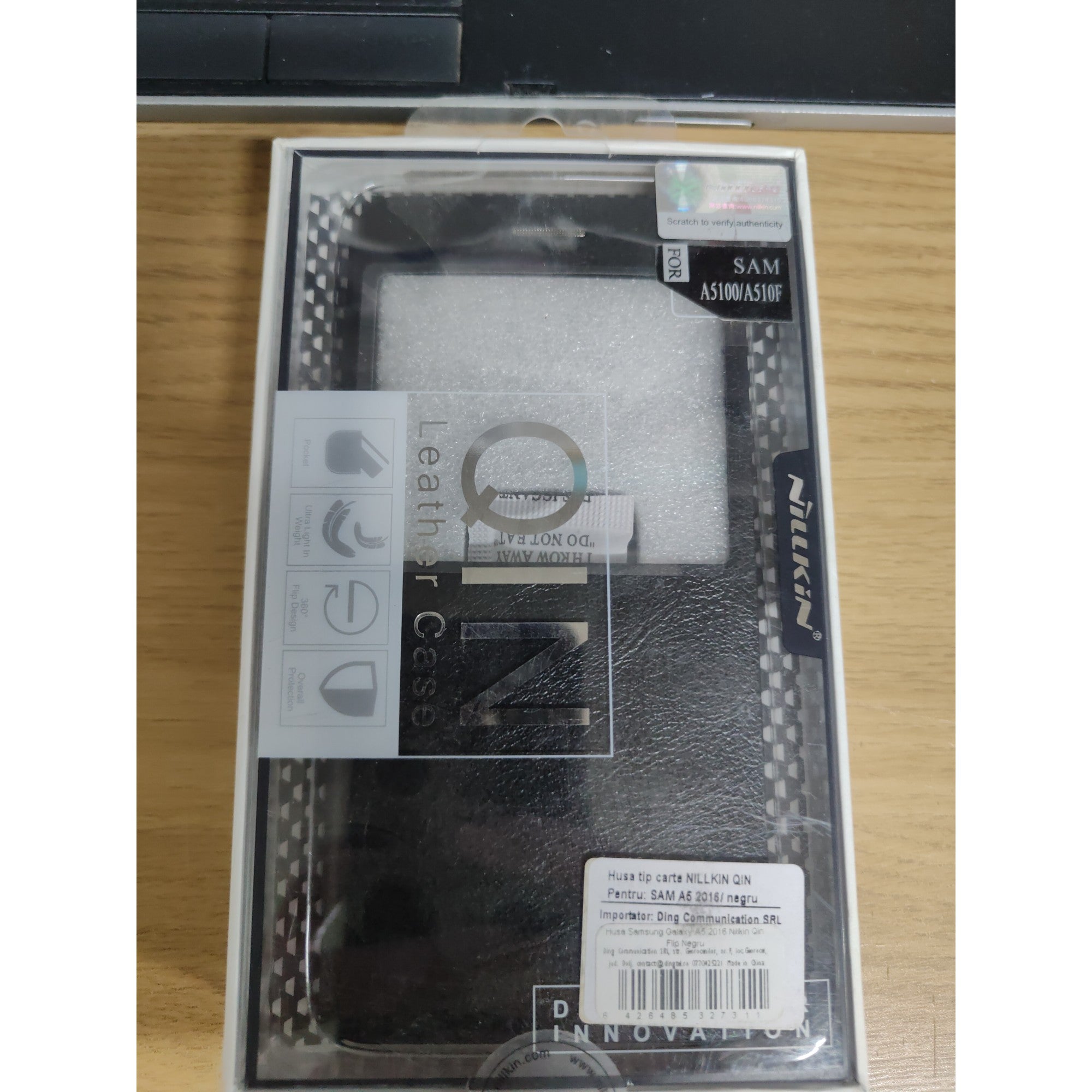 Husa Samsung Galaxy A5 2016 Nillkin Qin Flip Negru