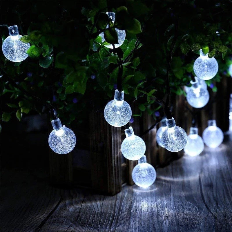 Instalatie Craciun, Tip Globuri de cristal, 100 Led-uri, 12 metri, Alb rece, Energie solara, Senzor de lumina