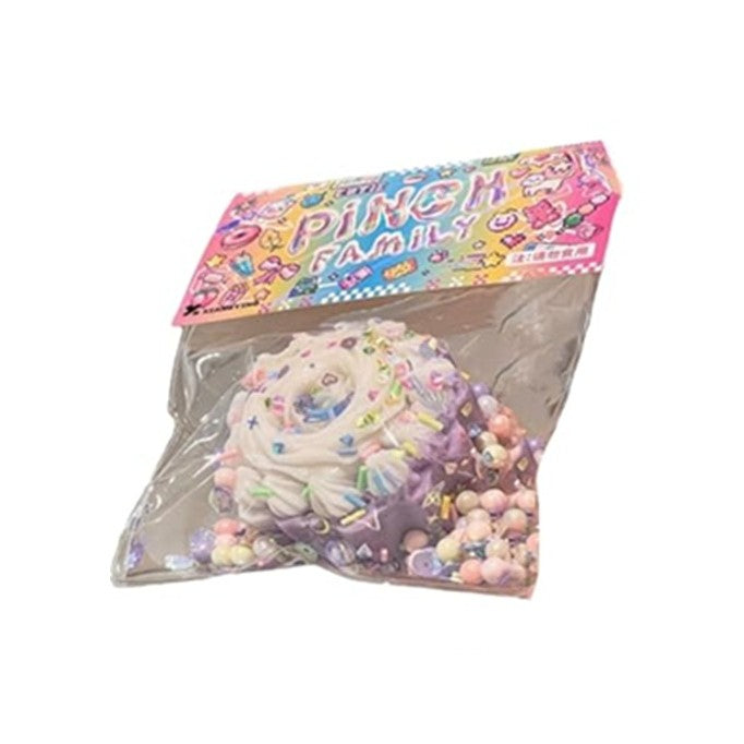 Jucarie Antistres Squishy, cu Revenire Lenta, Squeeze Pinch Family, Model Prajitura, 8x8 cm, 90g, Ambalaj Transparent, Multicolor