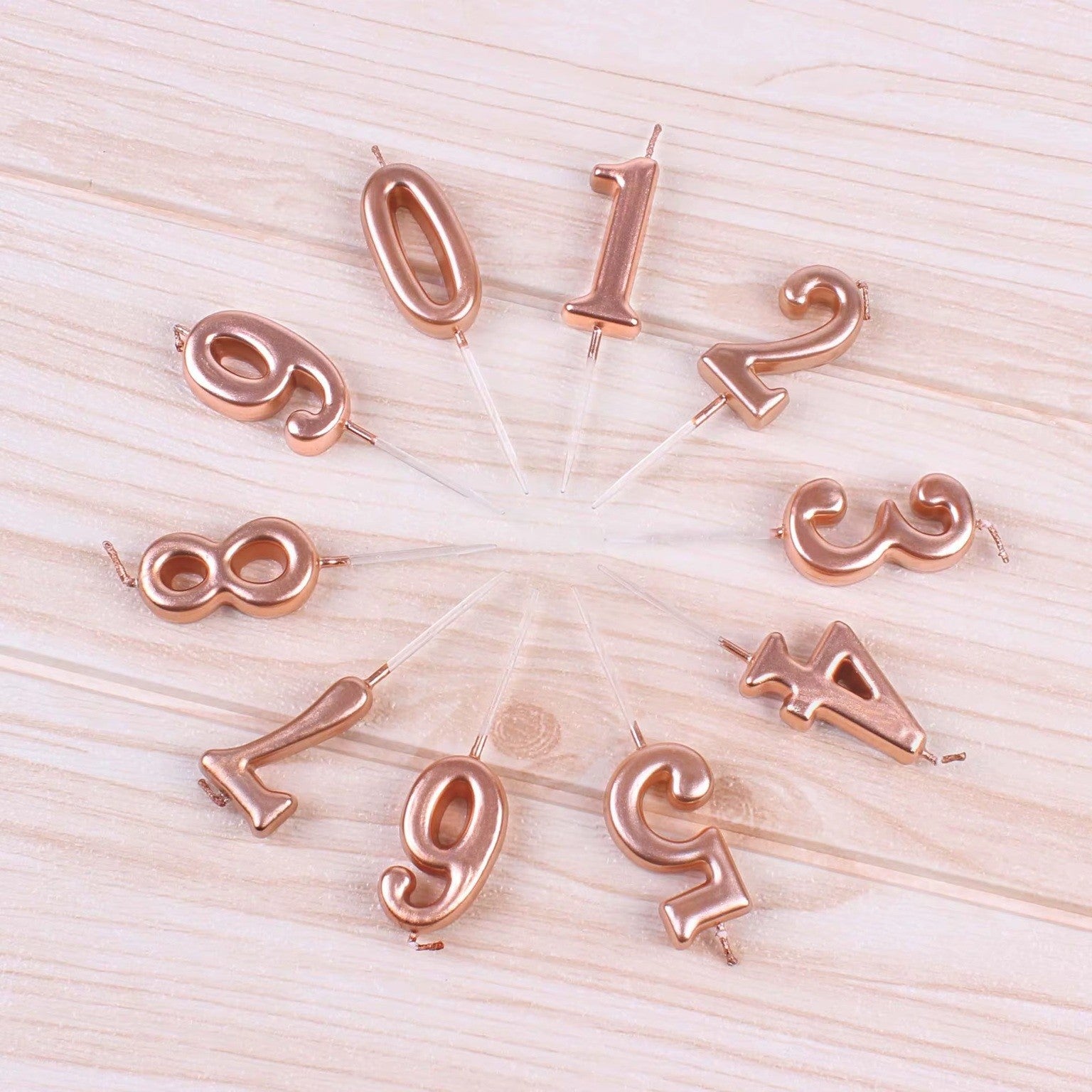 Lumanare de Tort, Model Cifra 6, Party, 4.5 x 2.5 cm, din Parafina, Rose Gold