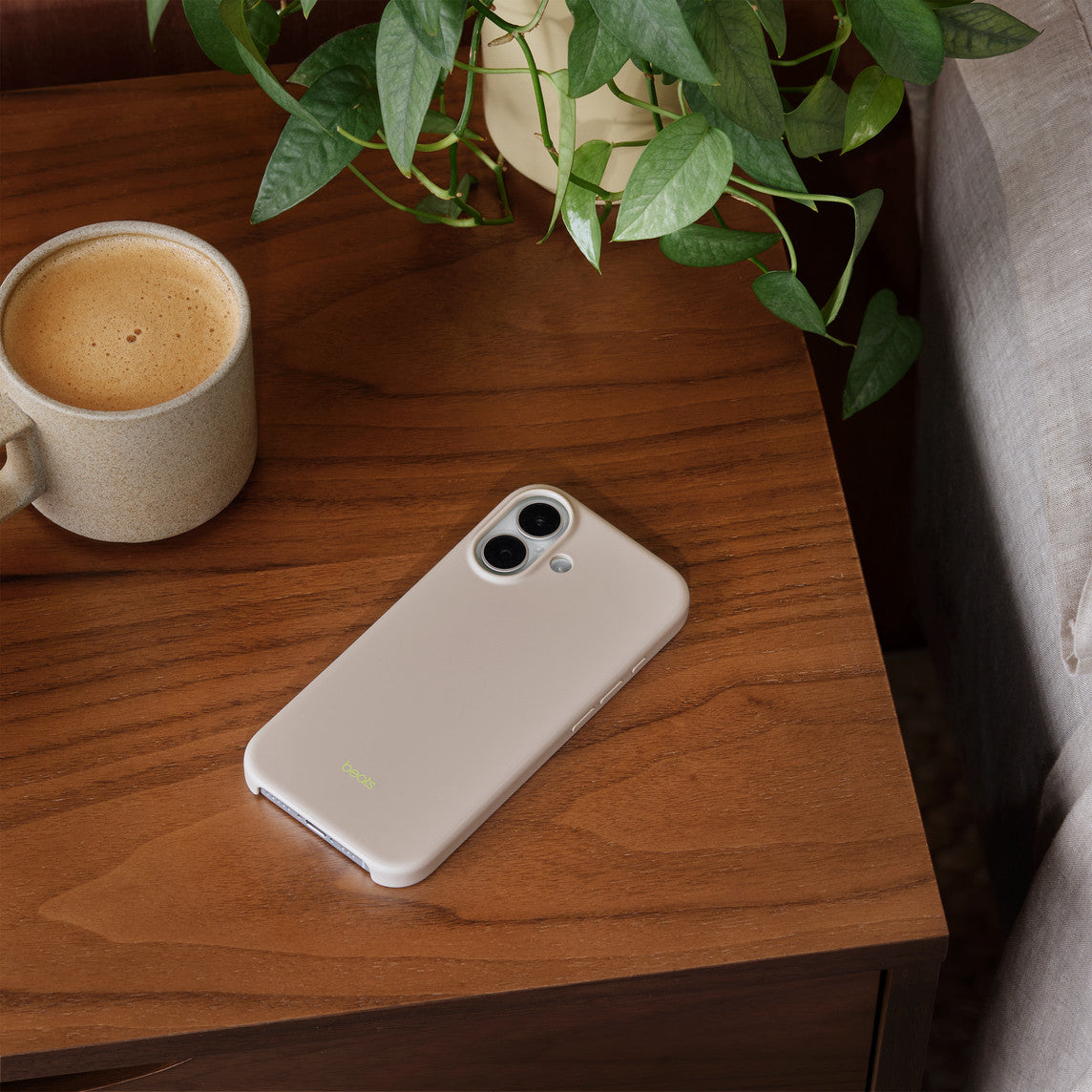 BEATS IPHONE 17 CASE STN-USA "MGK34LL/A"