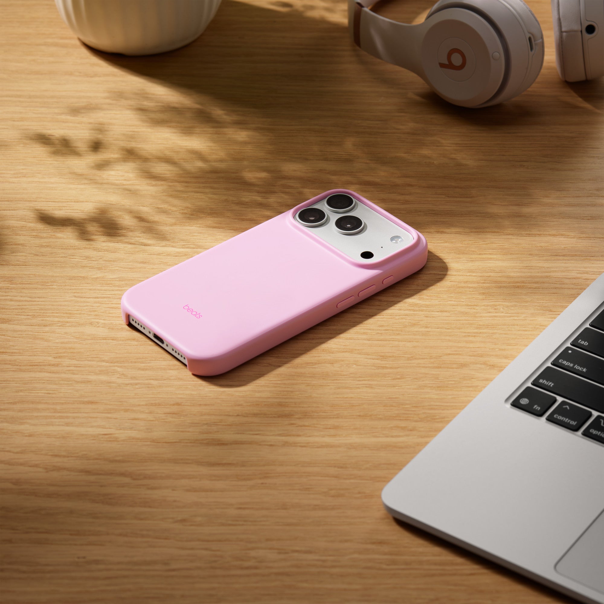 BEATS IPHONE 17 PRO CASE PNK-USA "MGKF4LL/A"