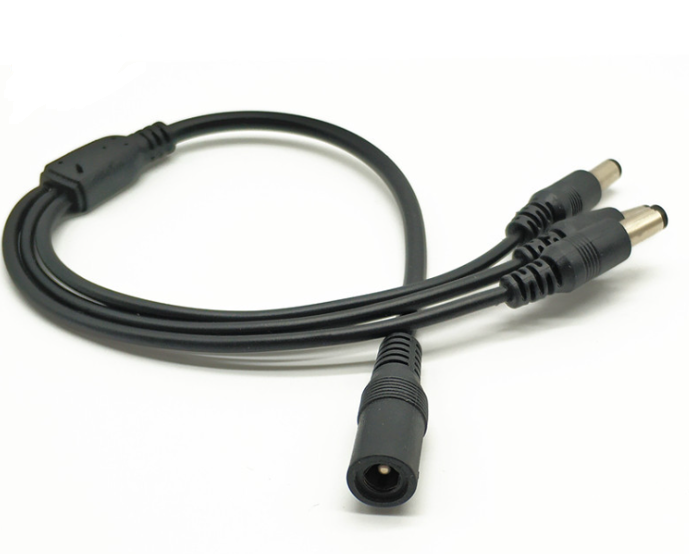 Cablu Alimentare Tip Splitter 1 To 3 (cablu Alimentare Tip Splitter 1 To 3 DC1-3 Pachet 10 bucati)