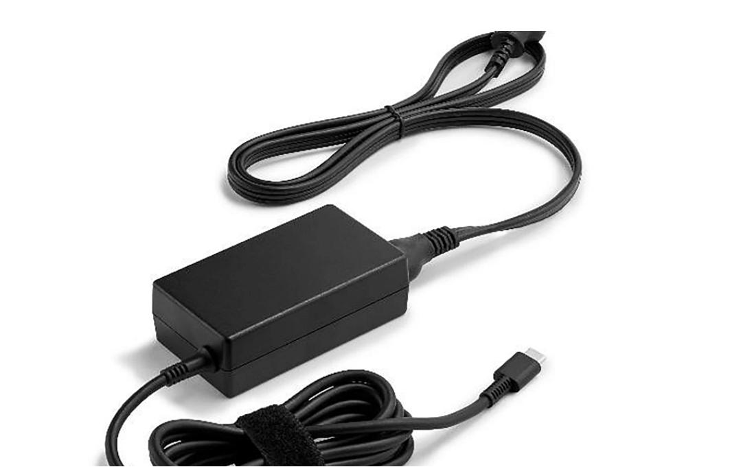 Poly USB-C 65W Power Kit (Poly USB-C 65W Power Adapter and Power Cord Kit)