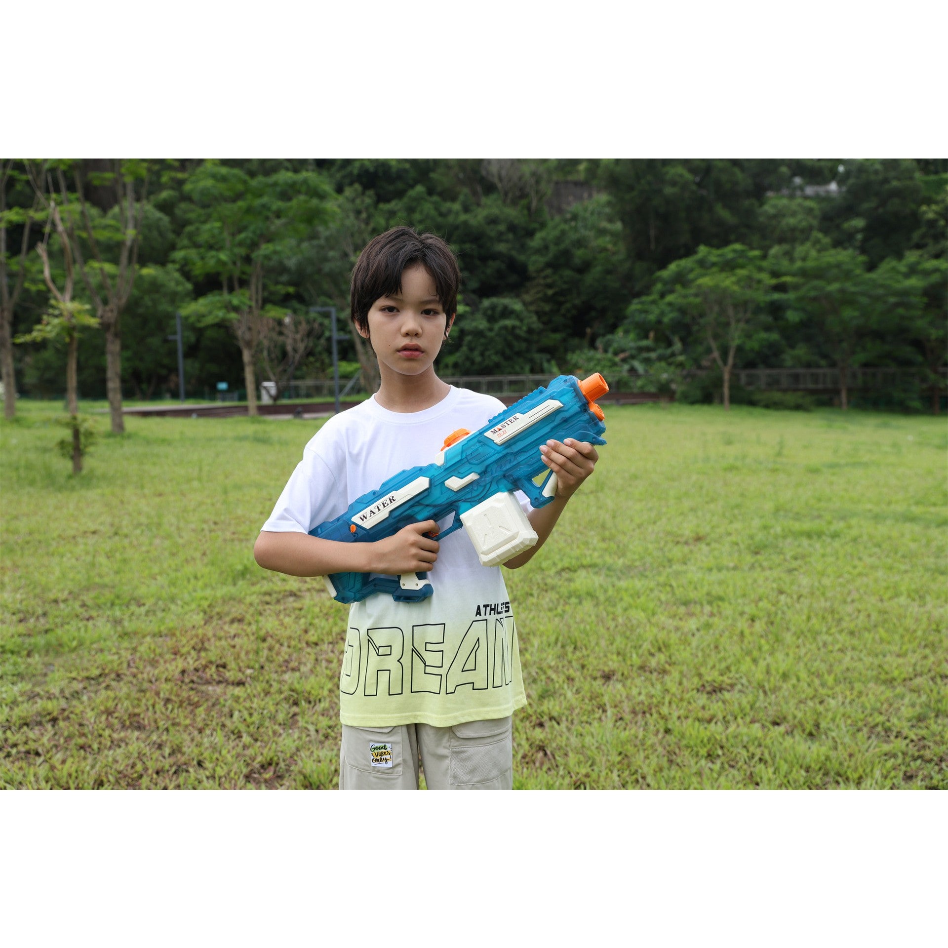 Pistol cu Apa Electric, +6 Ani, Rezervor 650 ml, Incarcare USB, din Plastic, 59 x 23 x 6 cm, Albastru