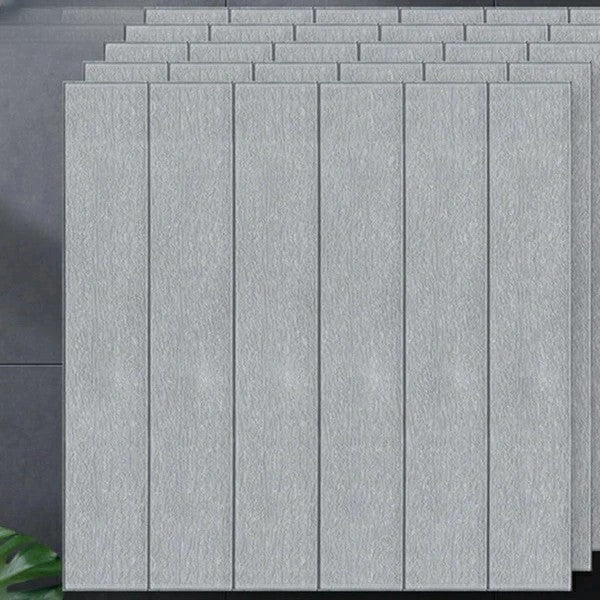 Set 10 Placi Tapet 3D, 70 x 70 cm, Grosime 3 mm, din Rasina, Tip Placi de Lemn, Suprafata Acoperita 4.9 mp, Gri