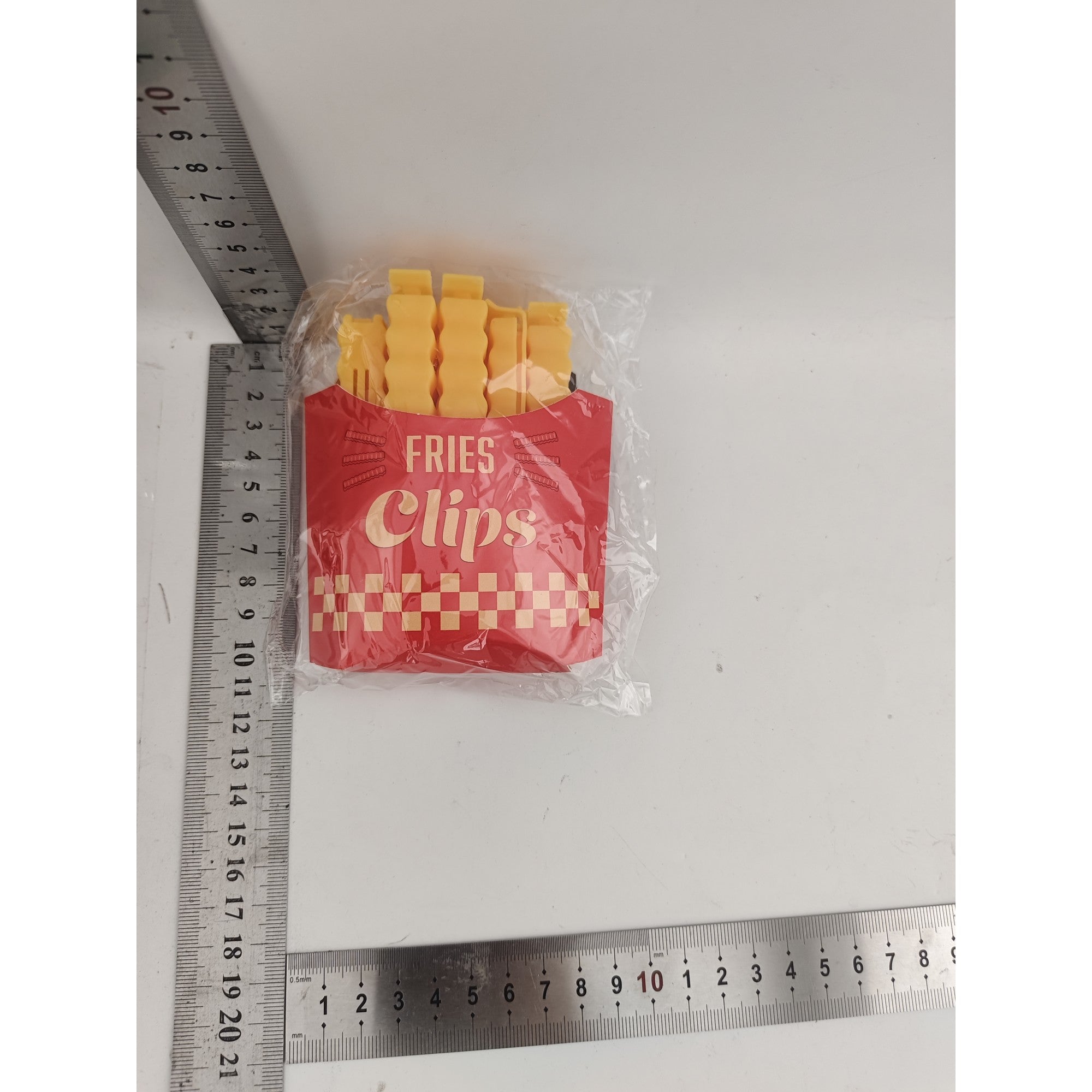 Set 12 Clipsuri de Etansare, pentru Pungi Alimentare, Condimente, Suport cu Magnet, Model Cartofi Prajiti, din Plastic, Multicolor