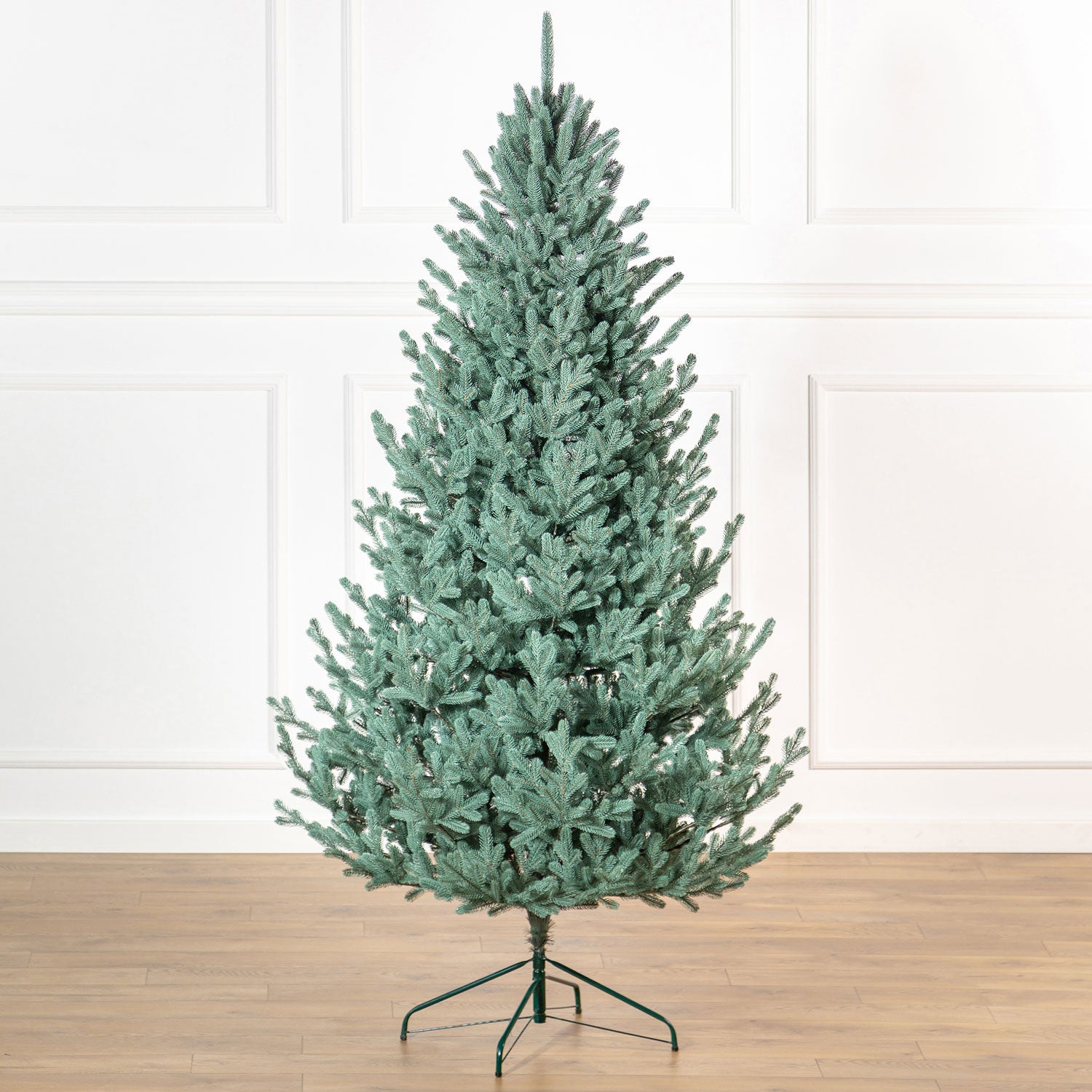 Brad artificial Christmas Deluxe by Sersimo, Viena Select argintiu, integral 3D, 210cm