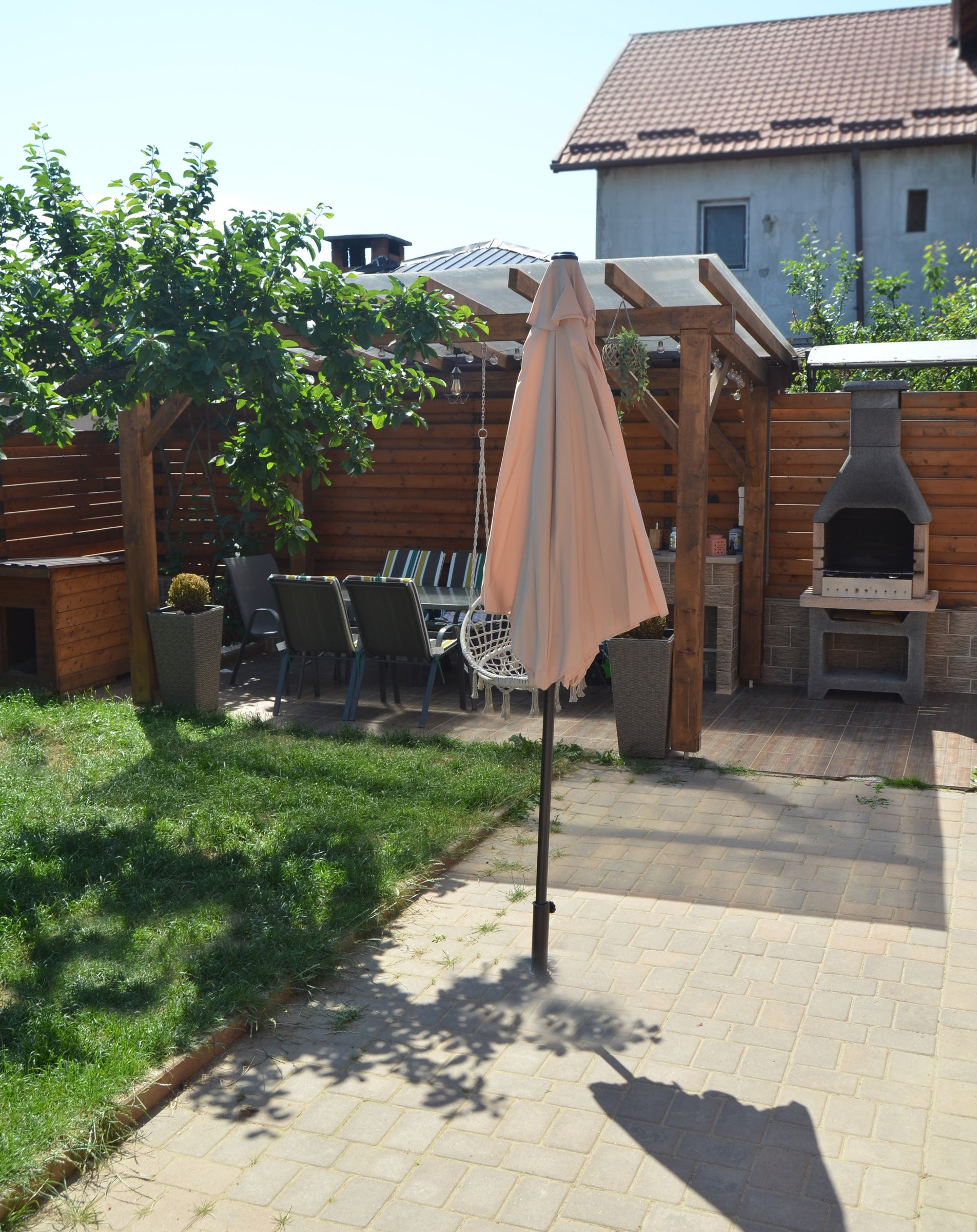 Umbrela terasa gradina, Sersimo Santorini, cu manivela si inclinare, rotunda 270cm, crem
