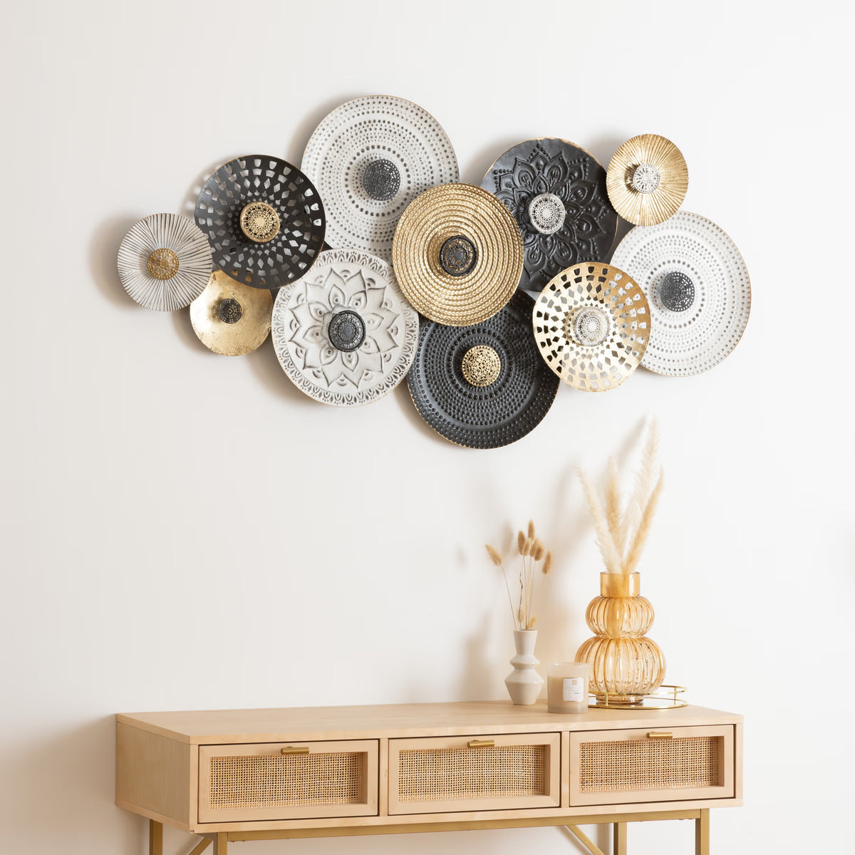 Decoratiune de perete Atmosphera Ivo din metal, 134x68 cm, multicolor