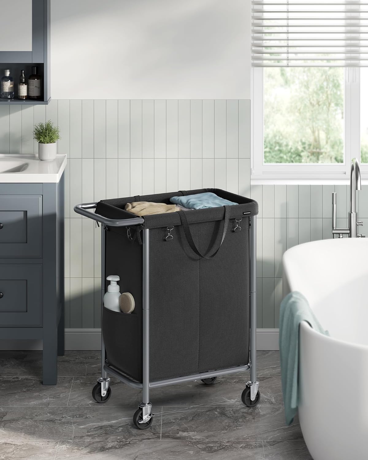 SONGMICS Cos de rufe cu roti, cadru din otel, sac detasabil cu 2 compartimente, 140 litri, 69x39x81cm, negru
