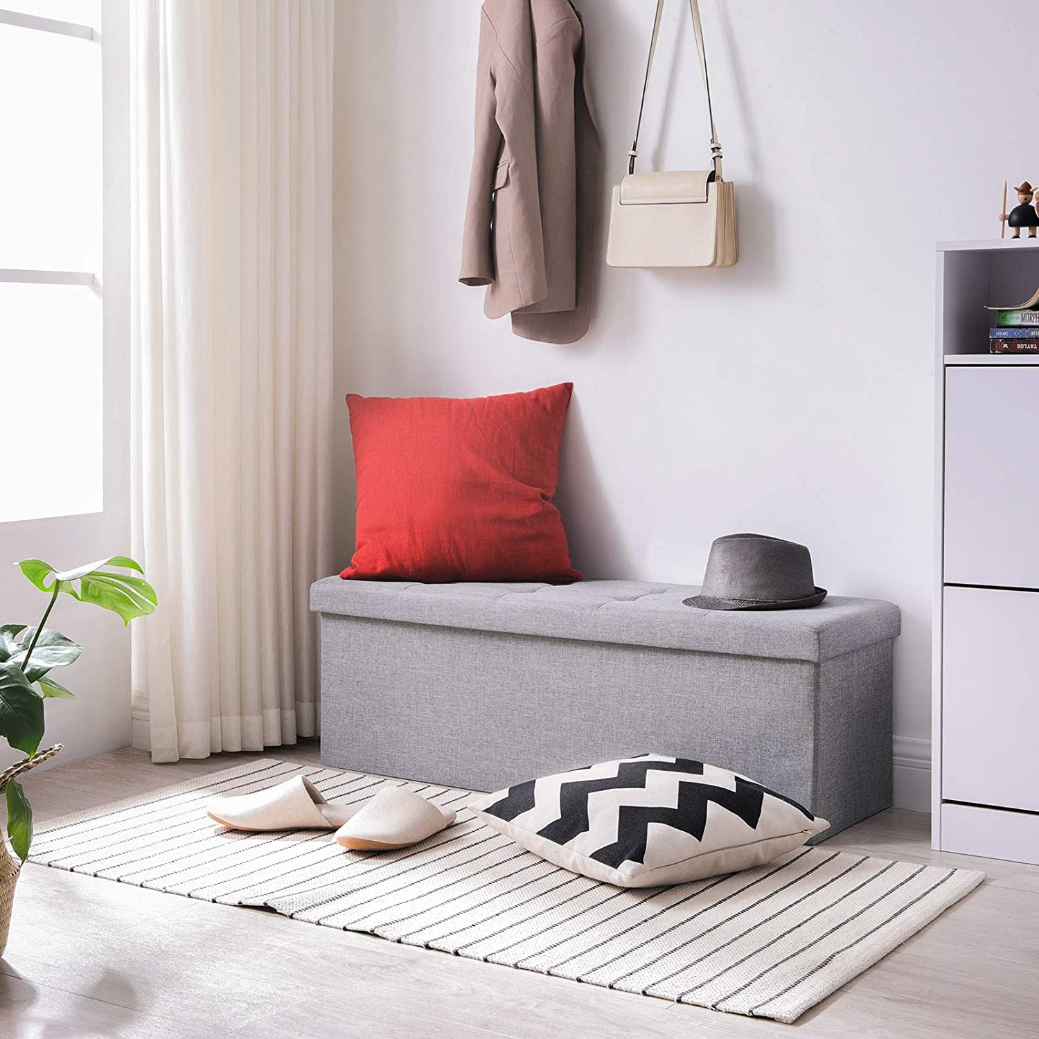 SONGMICS Taburet pliabil cu sezut moale, spatiu de depozitare 131litri, maxim 300kg, 110x38x38cm, gri