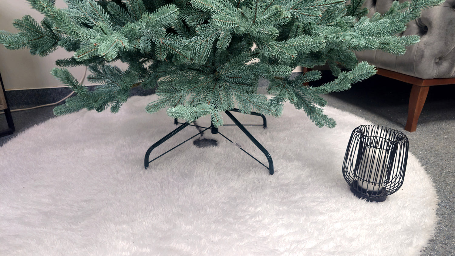 Brad artificial Christmas Deluxe by Sersimo, Viena Select argintiu, integral 3D, 210cm