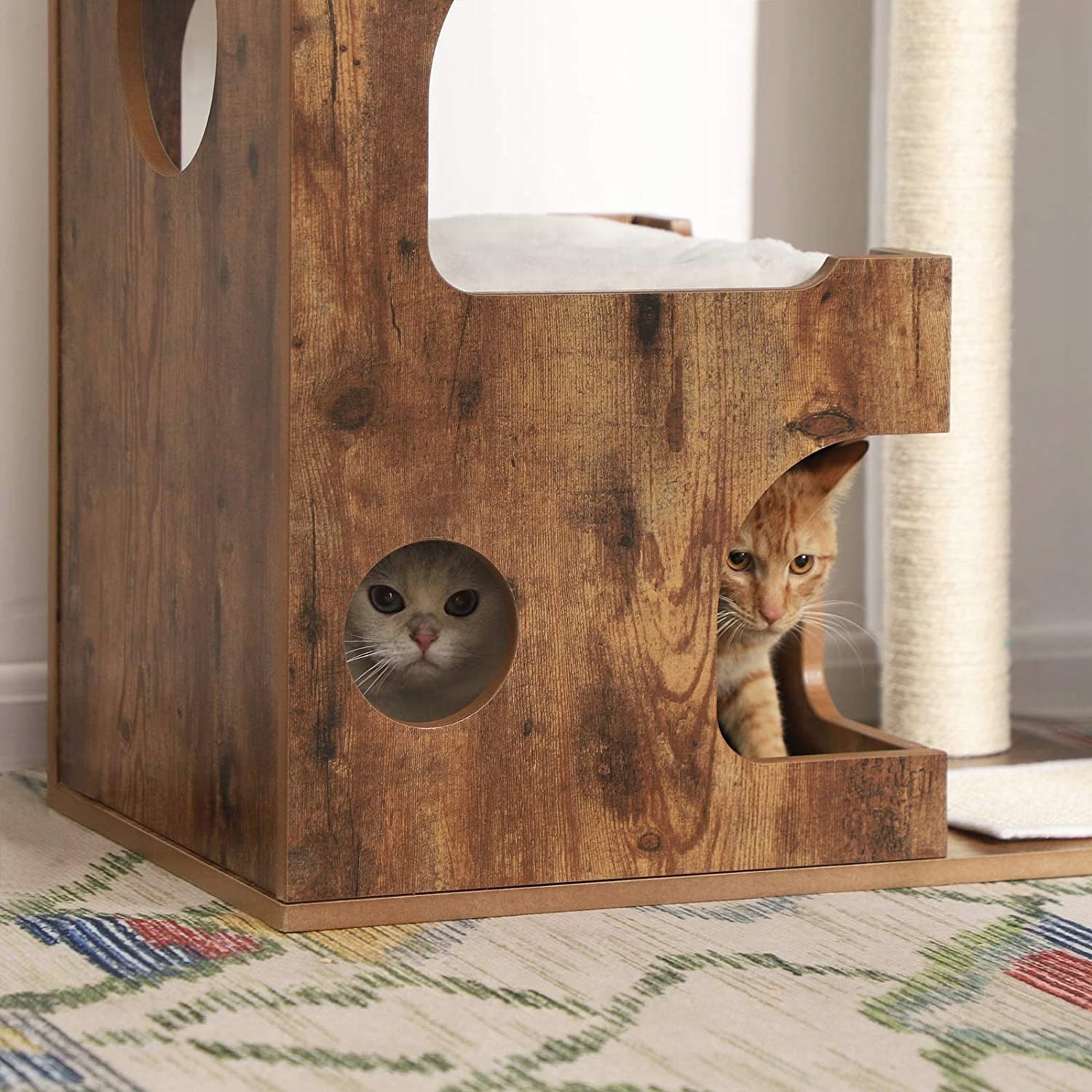 FEANDREA Ansamblu de joaca pentru pisici, tip mobilier, MDF, cu 3 culcusuri si ascunzatoare, 66x40x86cm, maro rustic