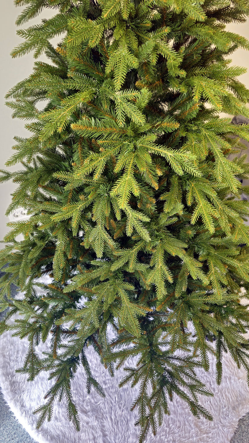 Brad artificial Christmas Deluxe by Sersimo, Nature, 2D+3D, 230cm - 3