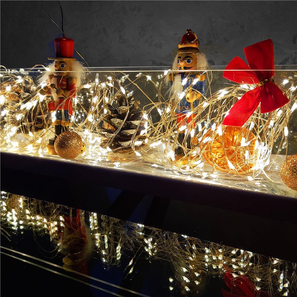 Instalatie lumina decorativa cu 100 LED-uri, 10m, alimentare baterii, telecomanda, iluminare galbena