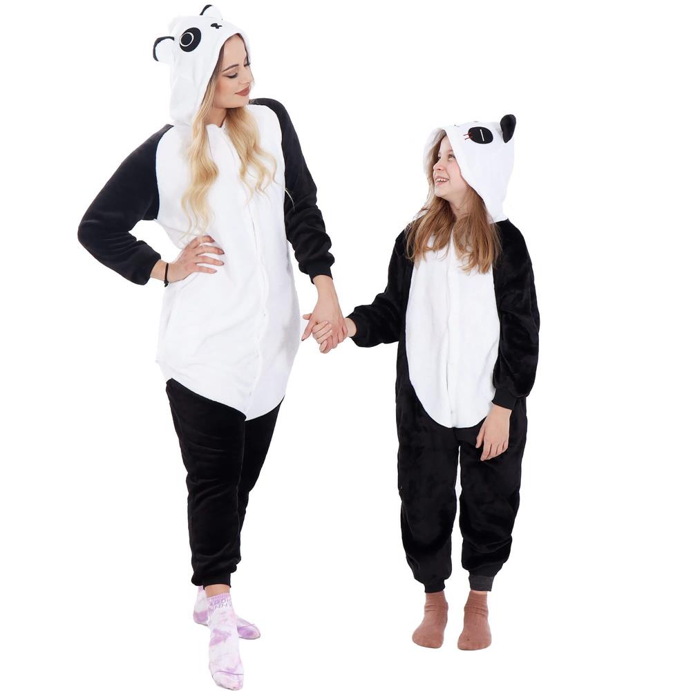 Pijama tip salopeta pentru adulti, model Panda, marime M