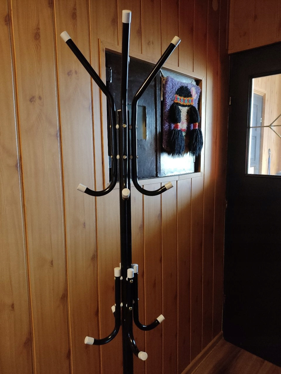 Cuier tip pom metalic Sersimo, 12 agatatoare, 177cm, negru