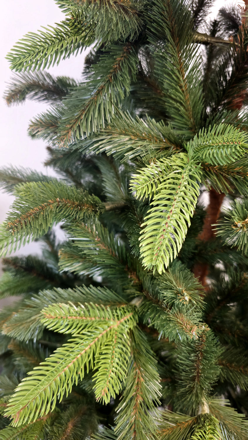 Brad artificial Christmas Deluxe by Sersimo, Victoria Special, 2D+3D, 220cm