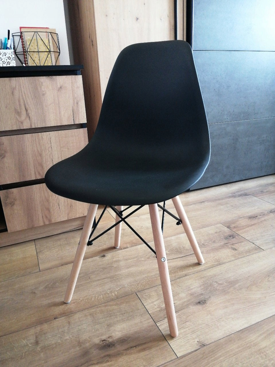 Set 4 scaune dining Scandinav pentru bucatarie, 38x42x82cm, negru