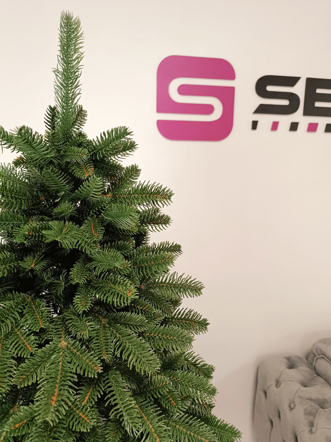 Brad artificial Christmas Deluxe by Sersimo, Canada verde, 3D, 180cm