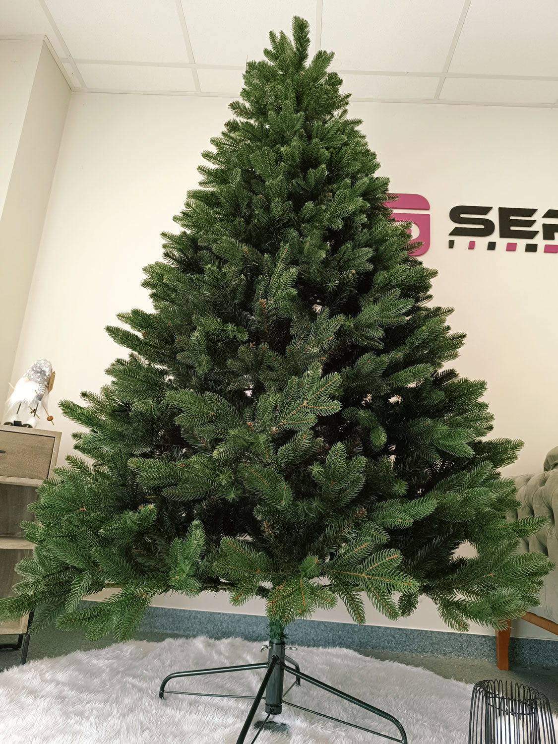 Brad artificial Christmas Deluxe by Sersimo, Belgia, 2D+3D, 210cm