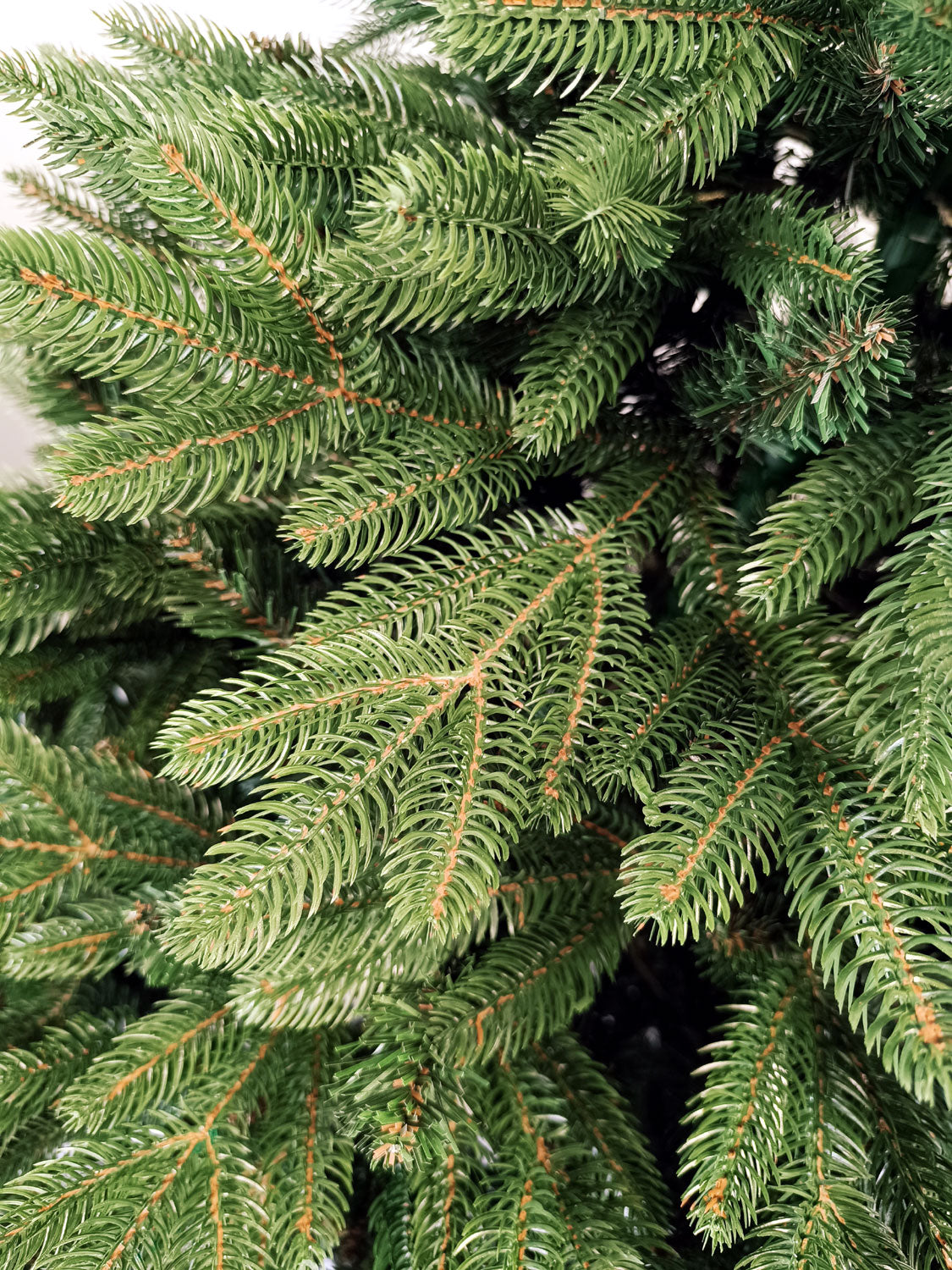 Brad artificial Christmas Deluxe by Sersimo, Belgia, 2D+3D, 230cm