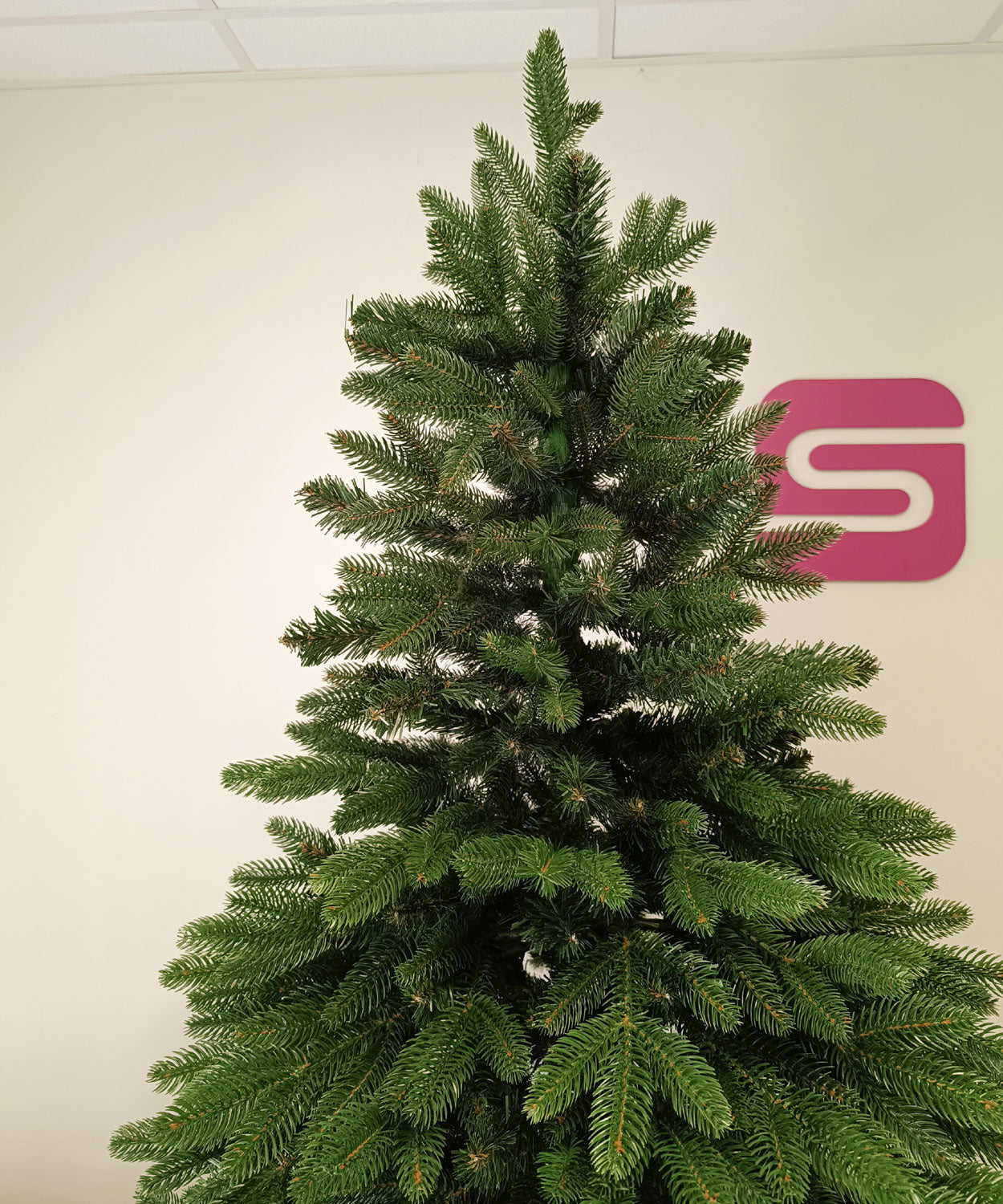 Brad artificial Christmas Deluxe by Sersimo, Belgia, 2D+3D, 180cm