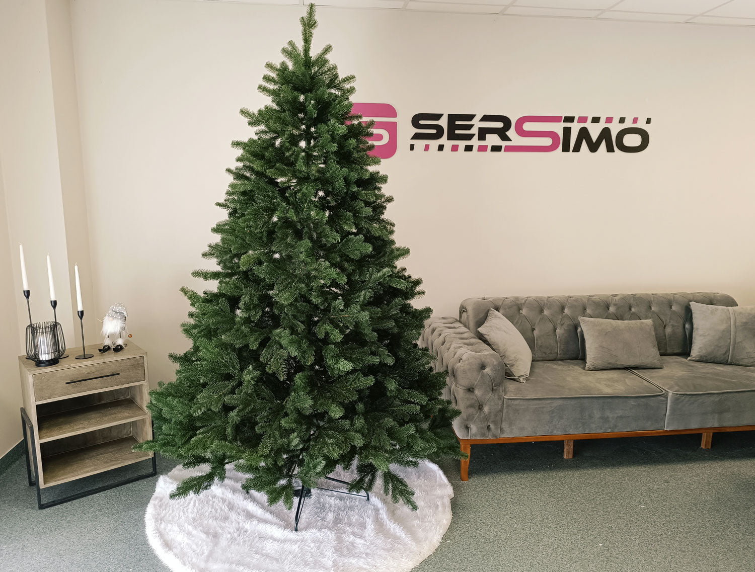 Brad artificial Christmas Deluxe by Sersimo, Kovalivska verde, 3D, 250cm