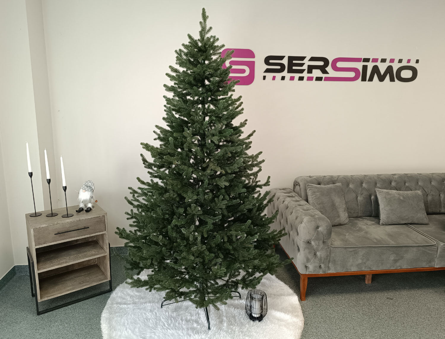 Brad artificial Christmas Deluxe by Sersimo, Viena verde, 3D, 210cm