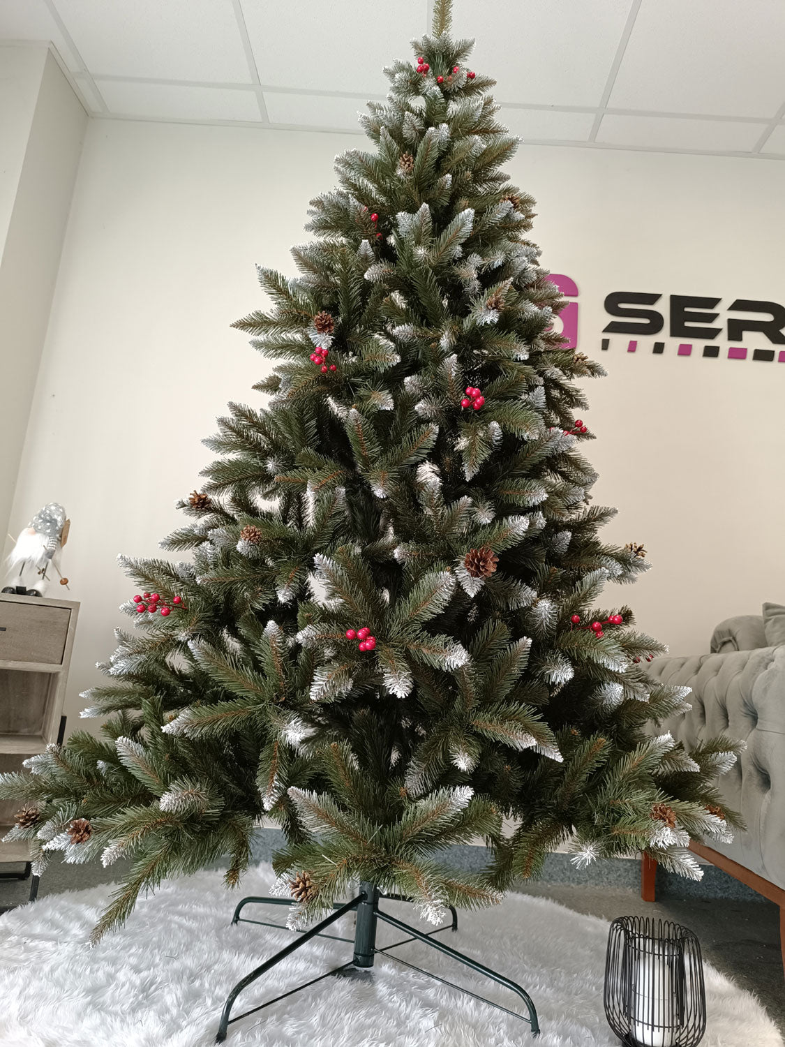 Brad artificial Christmas Deluxe by Sersimo, Frasin de Munte, 2D, 220cm